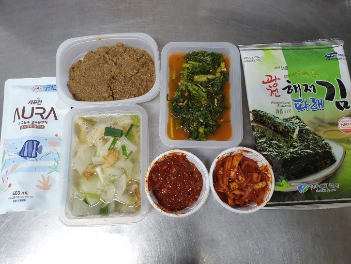 밑반찬0405.jpg